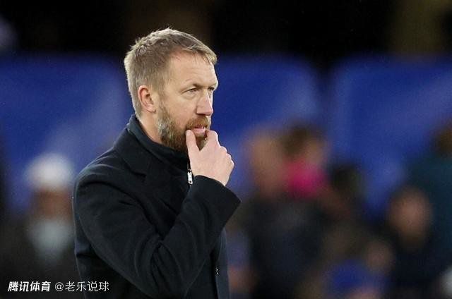 这到底是怎么回事？他想到这里，忍不住坐直了身子，脸色也变得严肃了起来，自言自语道：这事儿不对劲啊……萧老太太看了他一眼。